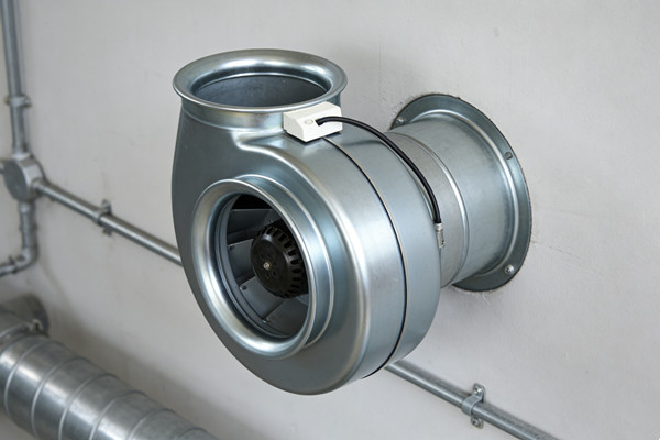 離心管道風(fēng)機故障排除的三個急救步驟：聽異響、測電流、查風(fēng)量